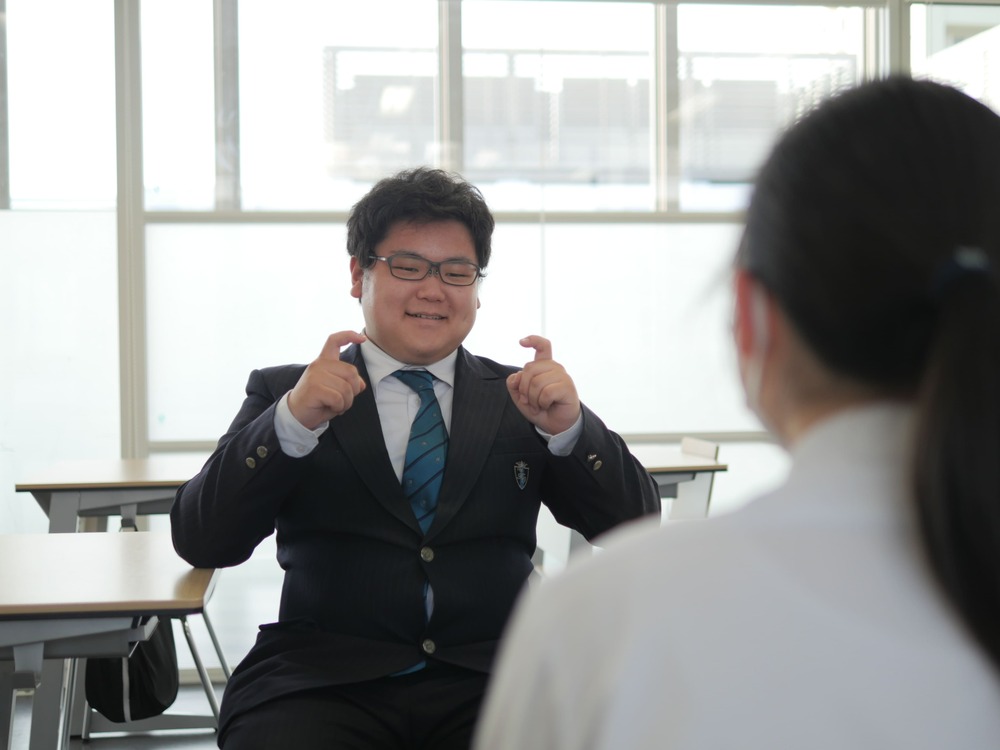 手話部の部活の様子