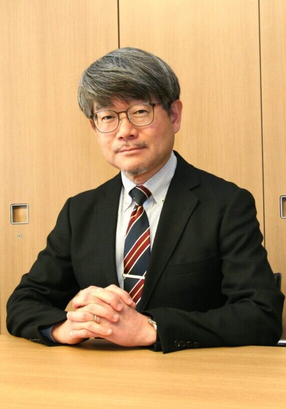 東大谷高等学校 校長 吉永 雅也